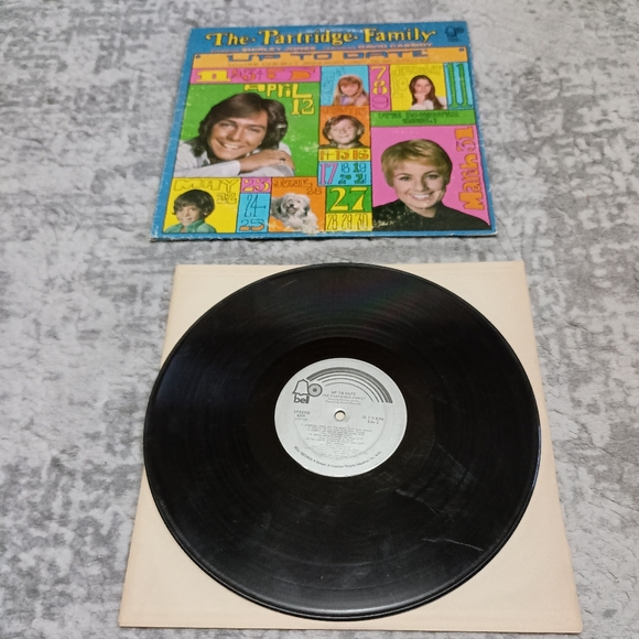 The Partridge Family 1970's "UpToDate" Vinyl Album - Picture 10 of 16